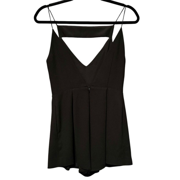 FINDERS KEEPERS |Revolve Black Diamond Cutout Playsuit - Picture 6 of 9